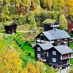 Hesla Farm Гуль