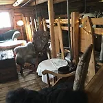 Hesla Farm Апартаменты *