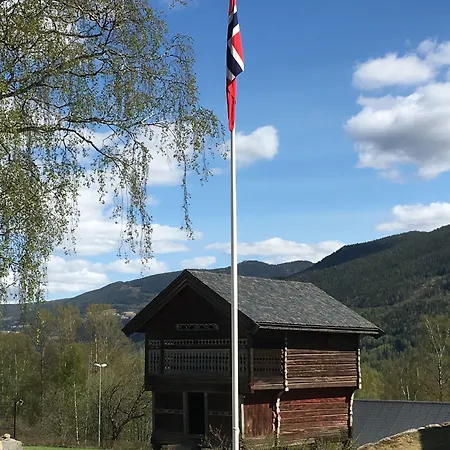 Hesla Farm アパート ゴール